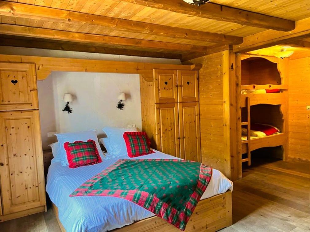 Fleur Des Neiges Hotel 3*