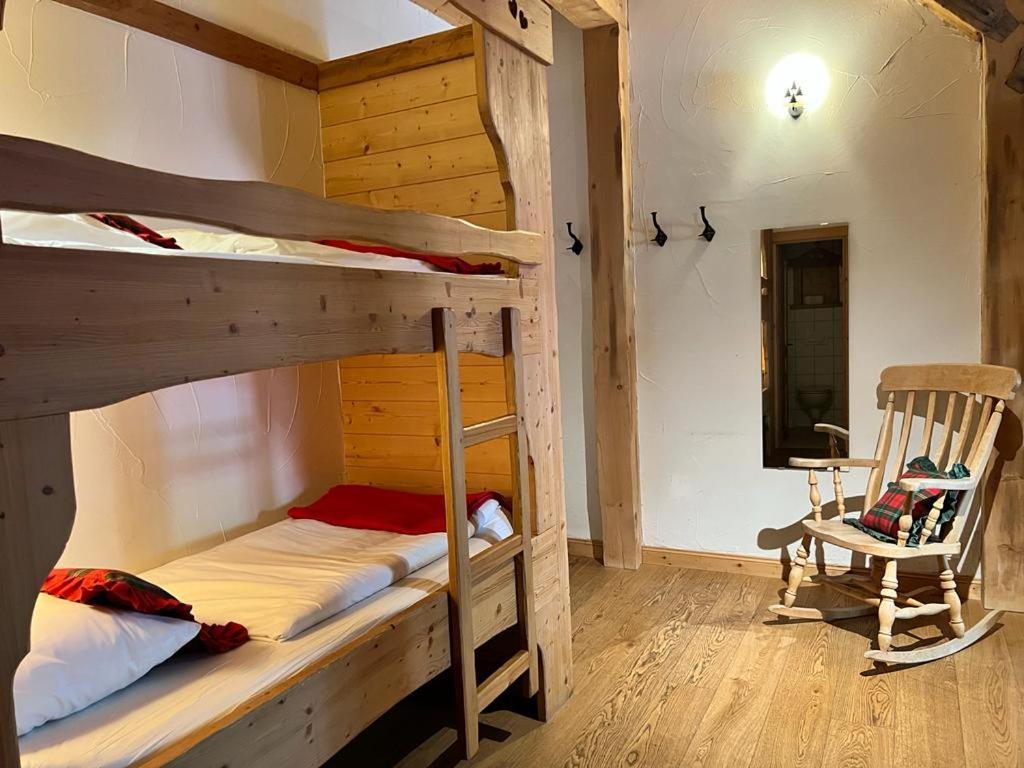 Fleur Des Neiges Hotel